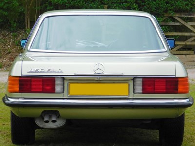 Lot 1980 Mercedes-Benz 450 SLC