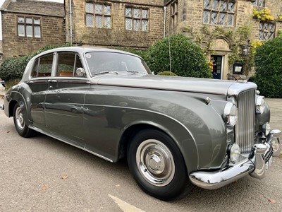 Lot 1960 Bentley S2 Saloon