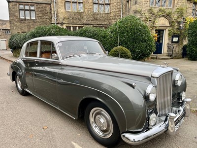 Lot 1960 Bentley S2 Saloon