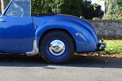 Lot 1949 Triumph 2000 Roadster