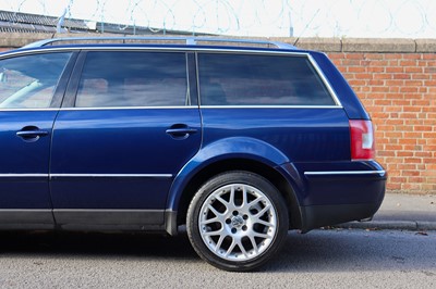 Lot 99 - 2005 Volkswagen Passat W8 Estate