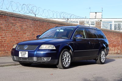 Lot 99 - 2005 Volkswagen Passat W8 Estate