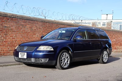 Lot 99 - 2005 Volkswagen Passat W8 Estate