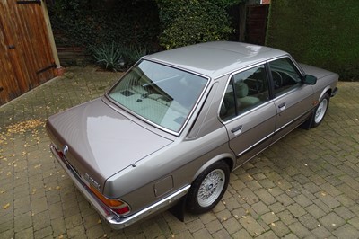 Lot 1987 BMW 525i