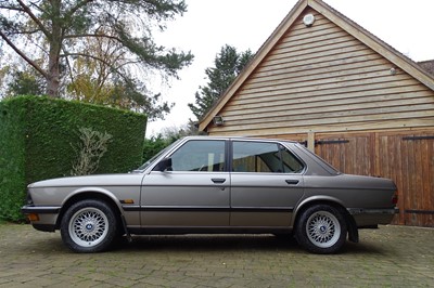 Lot 1987 BMW 525i