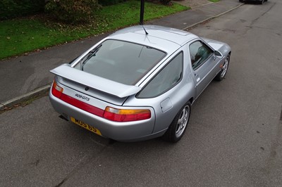 Lot 1995 Porsche 928 GTS