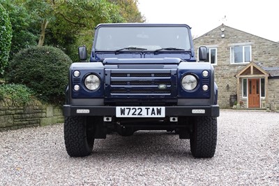 Lot 2000 Land Rover Defender 90 County TD5