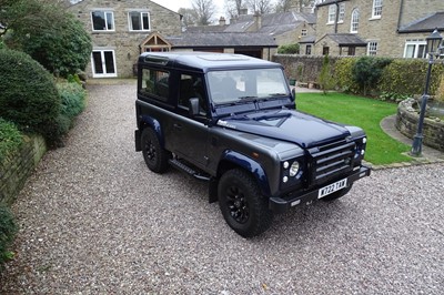 Lot 2000 Land Rover Defender 90 County TD5