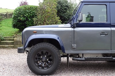 Lot 2000 Land Rover Defender 90 County TD5