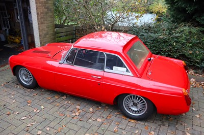 Lot 1967 MG B Roadster Race Car