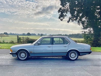 Lot 1986 BMW 735I