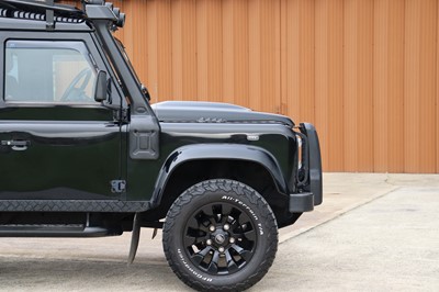 Lot 2009 Land Rover Defender 90 County