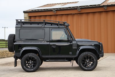 Lot 2009 Land Rover Defender 90 County