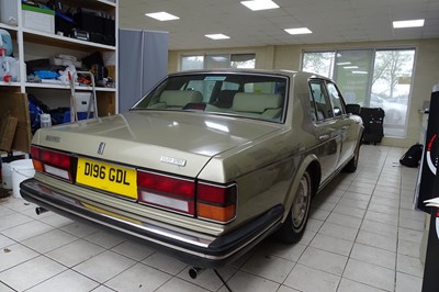 Lot 1987 Rolls-Royce Silver Spirit