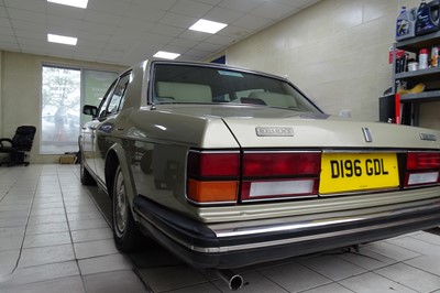 Lot 1987 Rolls-Royce Silver Spirit