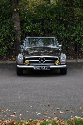 Lot 1968 Mercedes-Benz 280SL