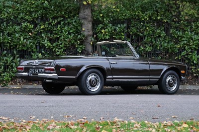 Lot 1968 Mercedes-Benz 280SL