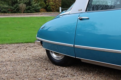 Lot 1968 Citroen DS21 Pallas