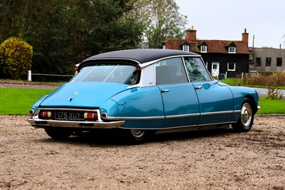 Lot 1968 Citroen DS21 Pallas