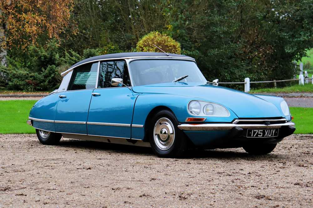 Lot 1968 Citroen DS21 Pallas