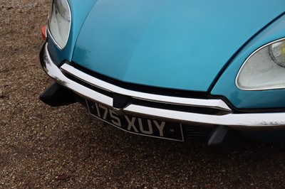 Lot 1968 Citroen DS21 Pallas