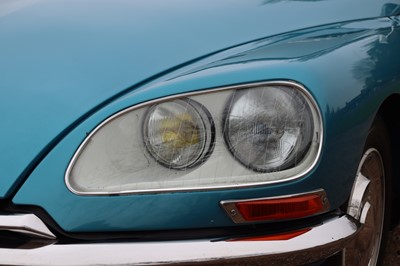 Lot 1968 Citroen DS21 Pallas