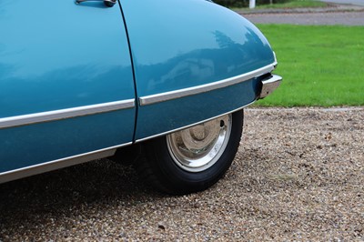 Lot 1968 Citroen DS21 Pallas