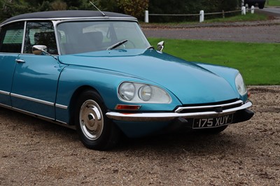 Lot 1968 Citroen DS21 Pallas