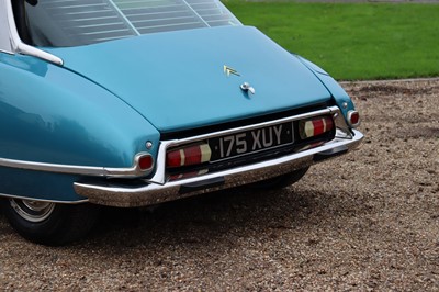 Lot 1968 Citroen DS21 Pallas