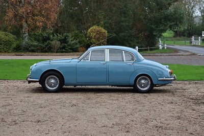 Lot 1969 Daimler V8 250