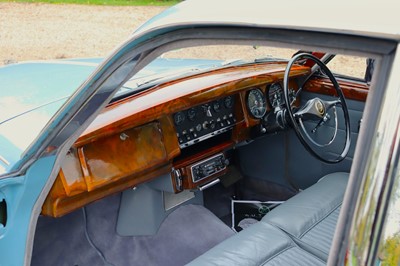 Lot 64 - 1969 Daimler V8 250