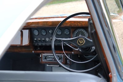 Lot 1969 Daimler V8 250