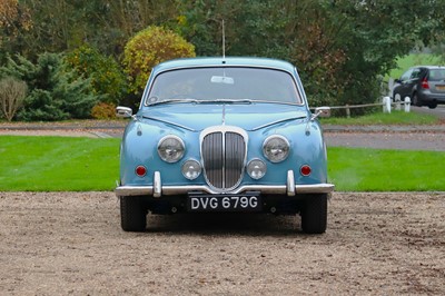 Lot 1969 Daimler V8 250