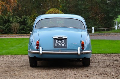 Lot 1969 Daimler V8 250