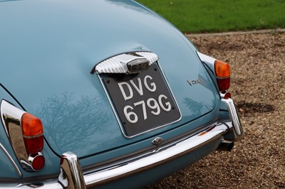 Lot 64 - 1969 Daimler V8 250