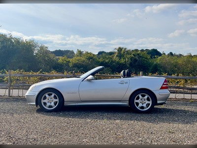 Lot 2003 Mercedes-Benz SLK 230 Kompressor