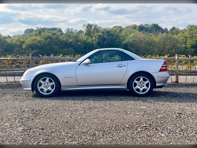 Lot 2003 Mercedes-Benz SLK 230 Kompressor