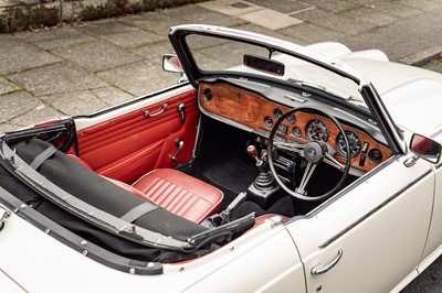 Lot 65 - 1968 Triumph TR250