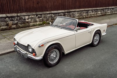 Lot 65 - 1968 Triumph TR250