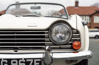 Lot 65 - 1968 Triumph TR250