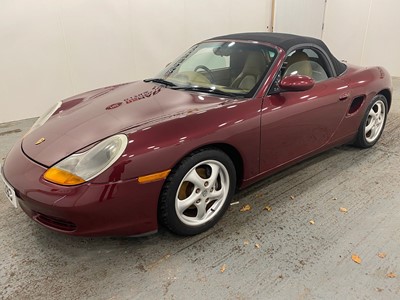 Lot 69 - 1998 Porsche Boxster