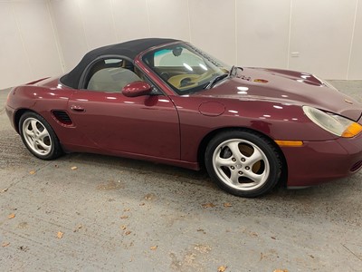 Lot 69 - 1998 Porsche Boxster