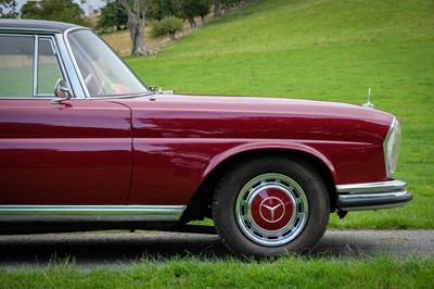 Lot 104 - 1964 Mercedes-Benz 220SEb Coupe