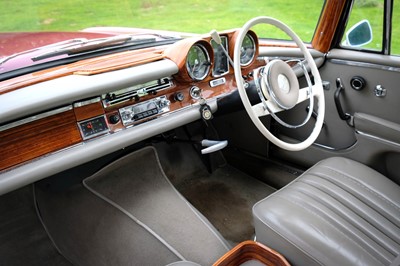 Lot 104 - 1964 Mercedes-Benz 220SEb Coupe