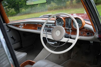 Lot 104 - 1964 Mercedes-Benz 220SEb Coupe