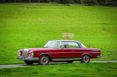 Lot 104 - 1964 Mercedes-Benz 220SEb Coupe