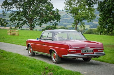 Lot 104 - 1964 Mercedes-Benz 220SEb Coupe