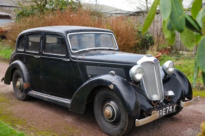 Lot 51 - 1939 Riley 12HP Saloon