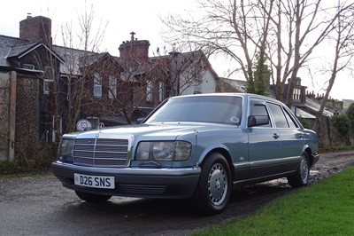 Lot 1986 Mercedes-Benz 560 SEL