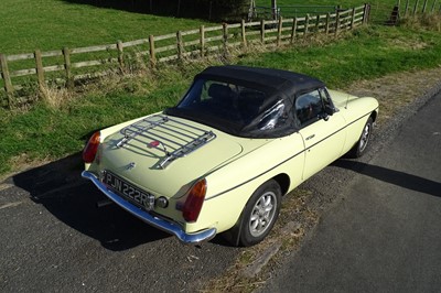 Lot 1976 MG B Roadster